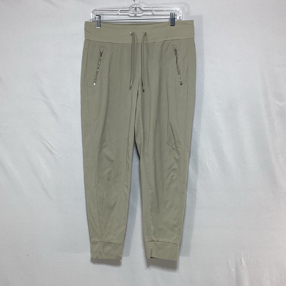 Athleta Pants - Athleta Tan Trekkie North Jogger Pants size 10